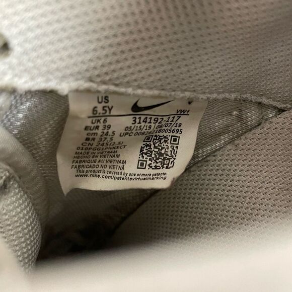 Nike Air Force 1 Low Triple White GS 314192-117 Grade School Size 6.5Y - Picture 10 of 10